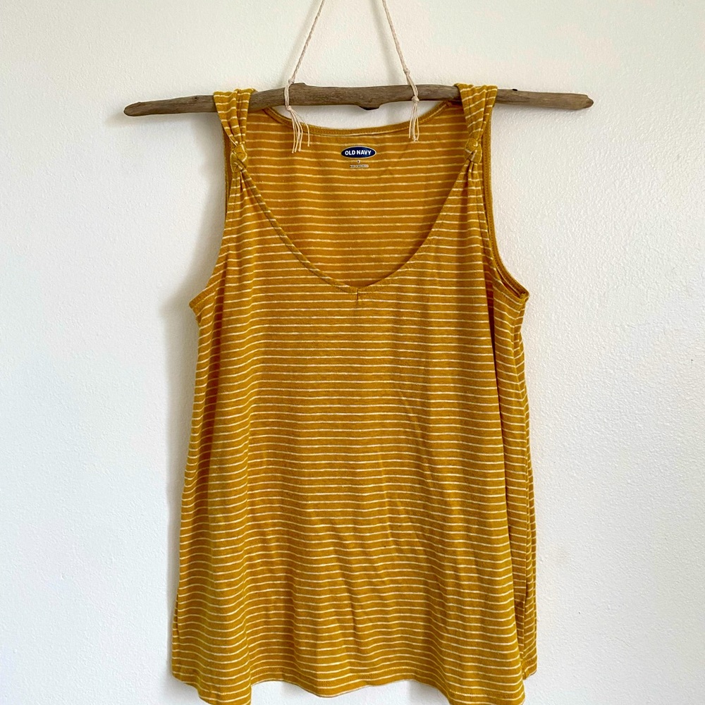 OLD NAVY STRIPED FLARED TANK SIZE S